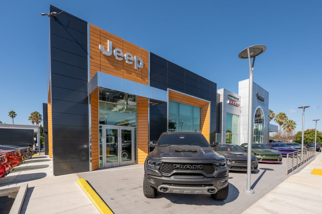 future-cdjr-Project_20230926_0004